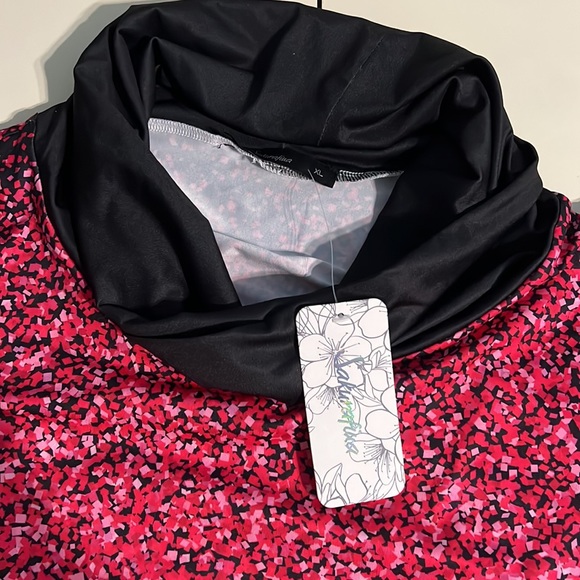 Sakurafina pink and black shirt - Picture 2 of 7